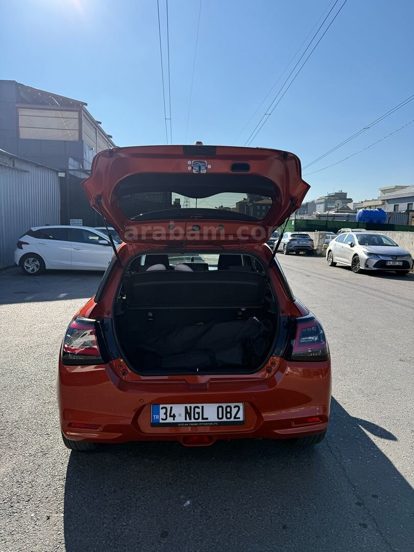 Sahibinden Suzuki Swift 1.2 Hibrit Life 2024 Hatasız Boyasız 5