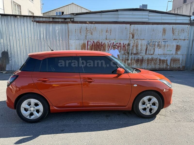 Sahibinden Suzuki Swift 1.2 Hibrit Life 2024 Hatasız Boyasız 1