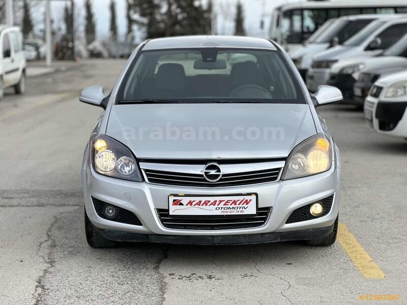 Astra 1.6i 16V Essentia Konfor Paketli Easytronic