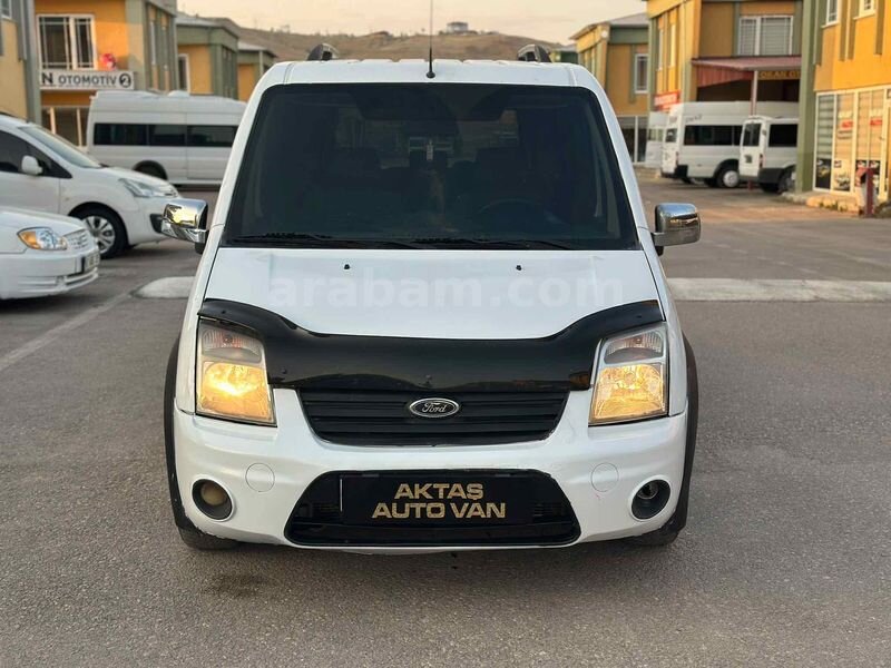 Galeriden Ford Tourneo Connect 1.8 TDCI Deluxe 2013 Model Van