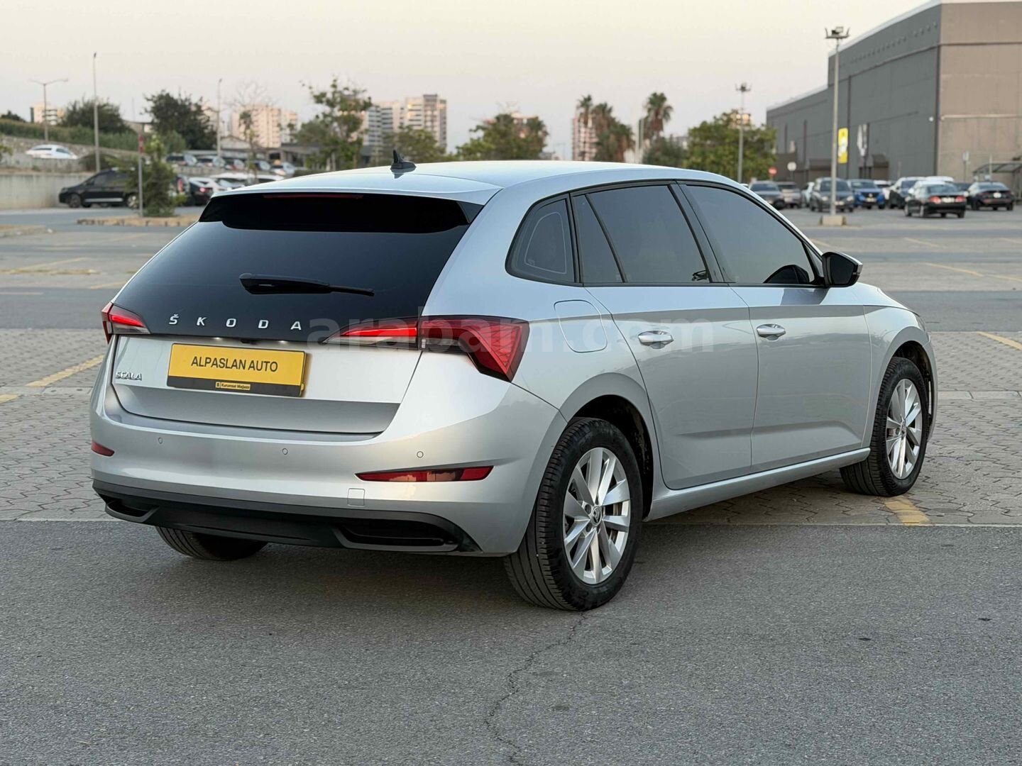 Galeriden Skoda Scala 1.0 TSI Premium 2023 Model Adana 5