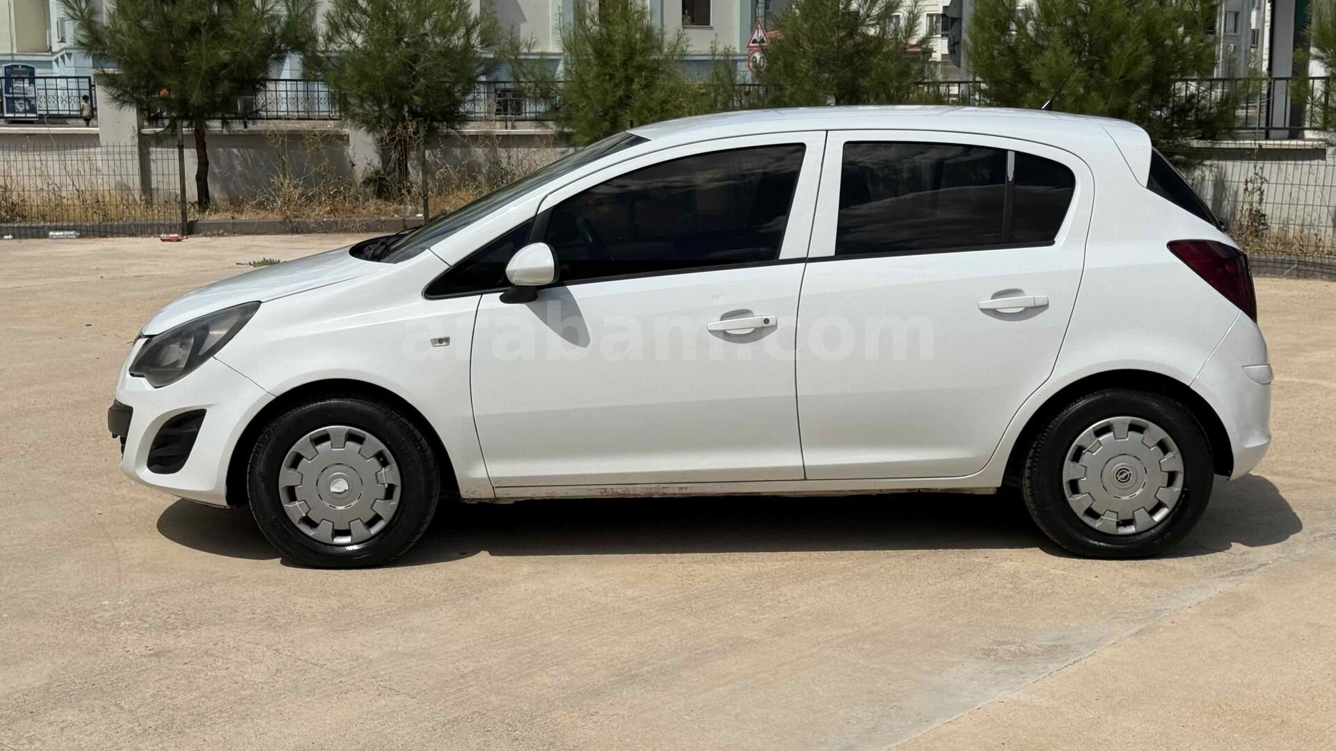 TOSYALI’DAN Opel Corsa 1.3 CDTI Essentia 2013 Model Gaziantep 3