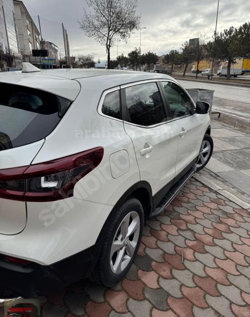Galeriden Nissan Qashqai 1.3 DIG-T Visia 2020 Model Ankara 6
