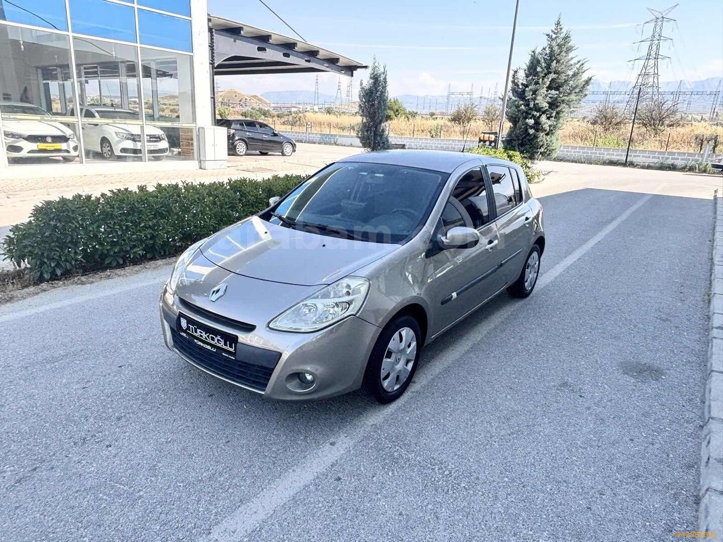 TÜRKOĞLUNDAN OTOMATİK CLİO 1.2 16W 152 BİN KM ( K.KARTI TAKSİT) 5
