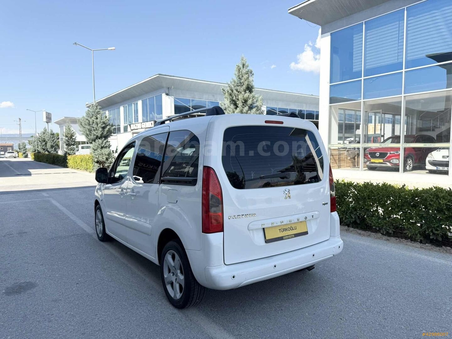 TÜRKOĞLUNDAN CAM TAVAN PARTNER 110 HP EURO 5 PREMİUM ZENİT PACK 7