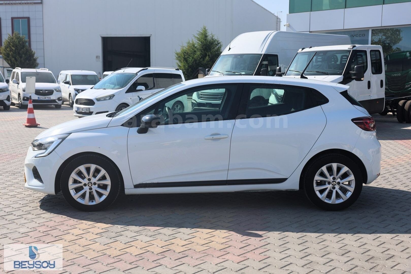 BÜYÜKSOYLU BEYSOY'DAN 2023 RENAULT CLIO 1.0 SCE JOY 65 Hp 5