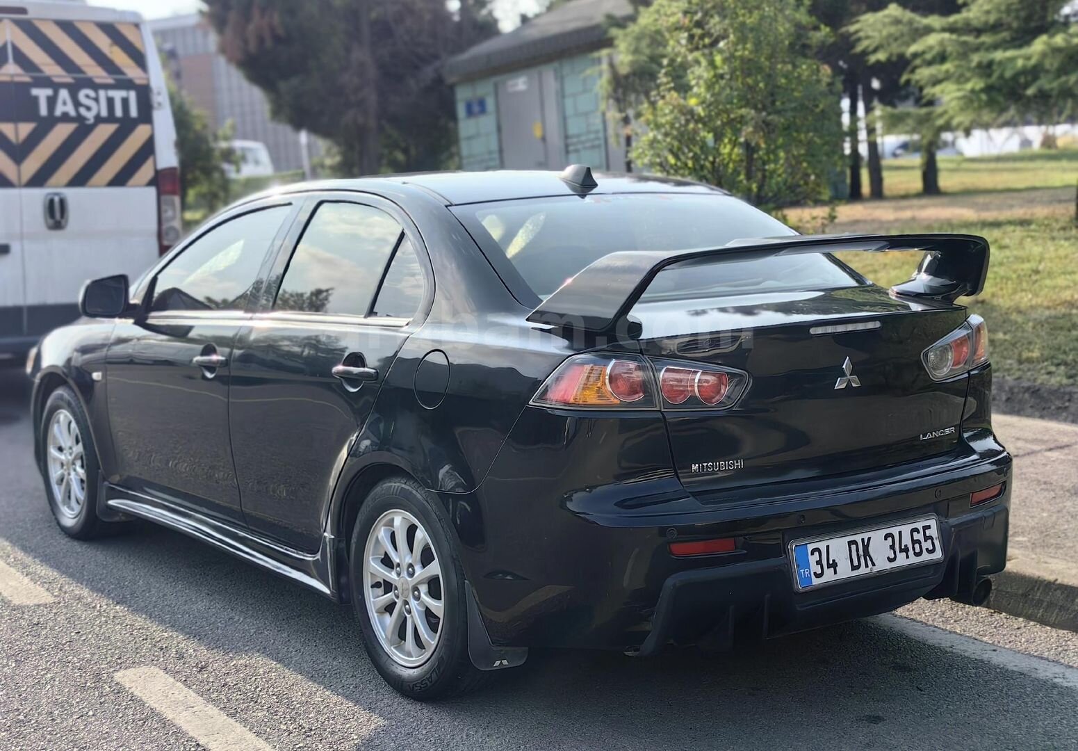 Sahibinden Mitsubishi Lancer 1.5 Invite 2011 Model 5