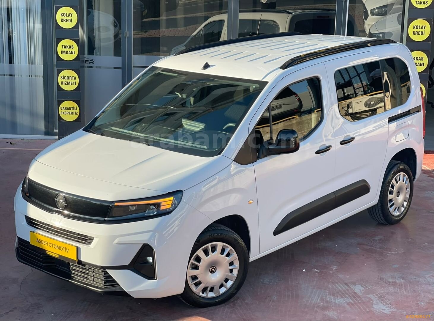 345 BİN PEŞİNAT İLE 2025 OPEL COMBO ESSENTİAL 60.000KM HATASIZ 1