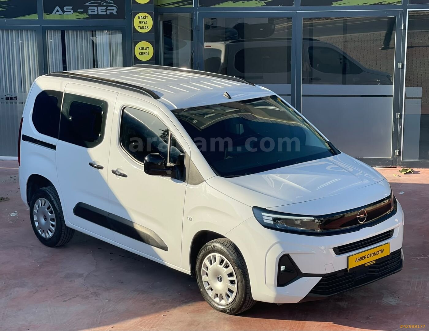 345 BİN PEŞİNAT İLE 2025 OPEL COMBO ESSENTİAL 60.000KM HATASIZ 7