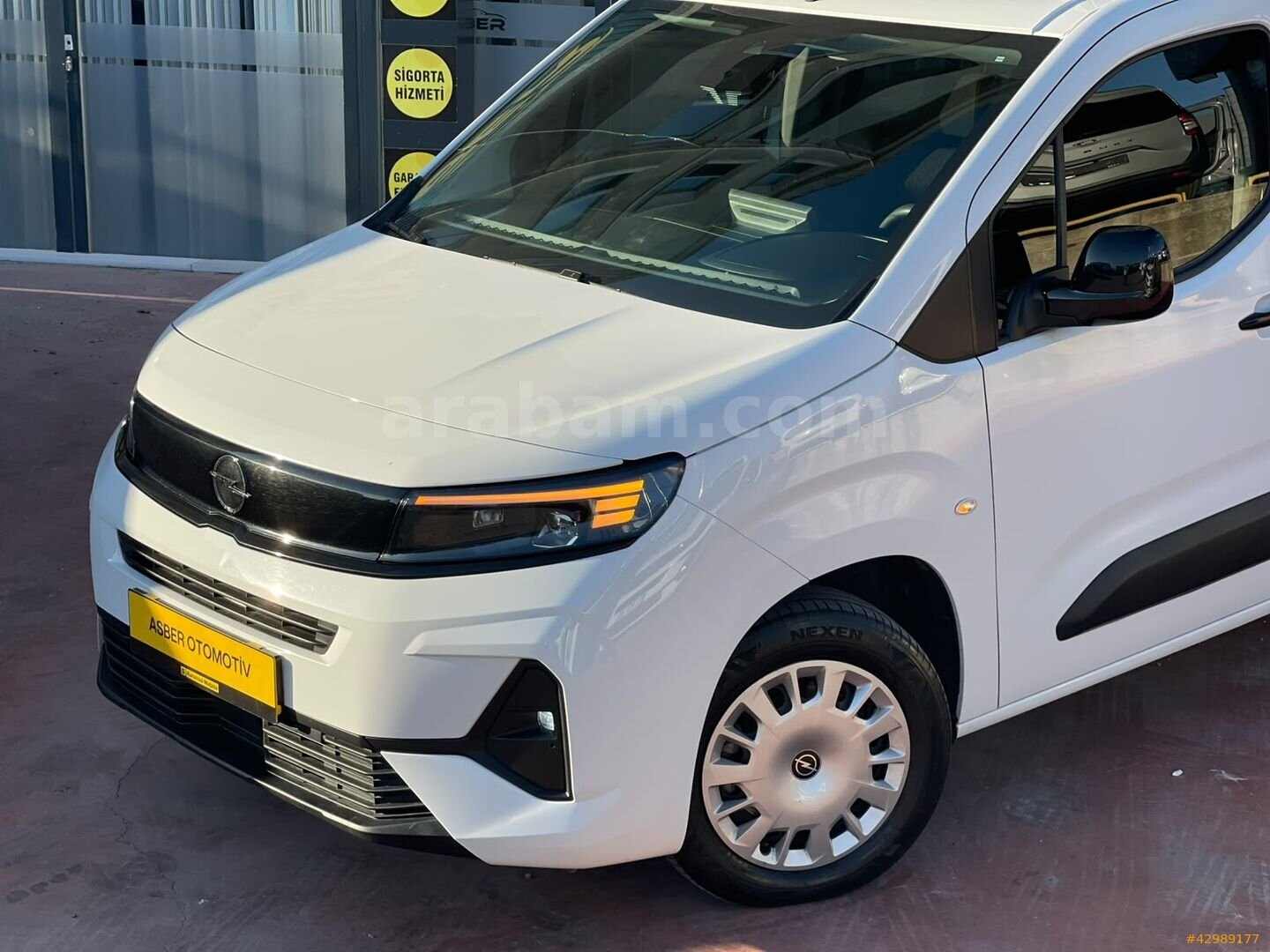 345 BİN PEŞİNAT İLE 2025 OPEL COMBO ESSENTİAL 60.000KM HATASIZ 3