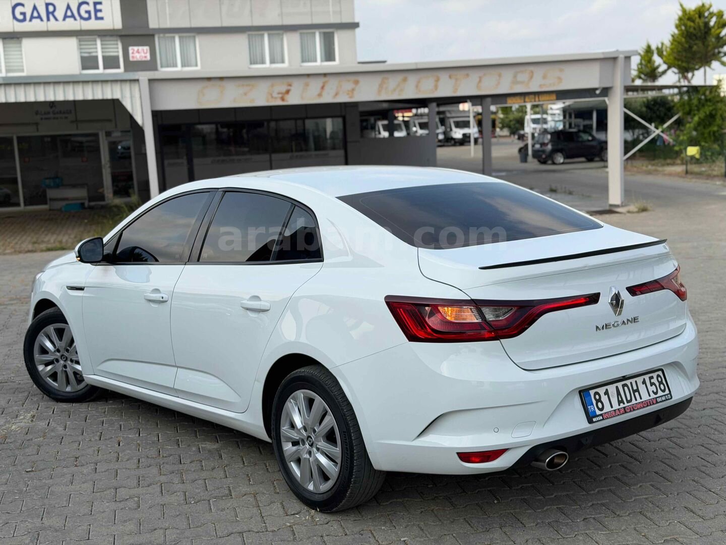 Galeriden Renault Megane 1.6 Joy 2017 Model Mersin 5