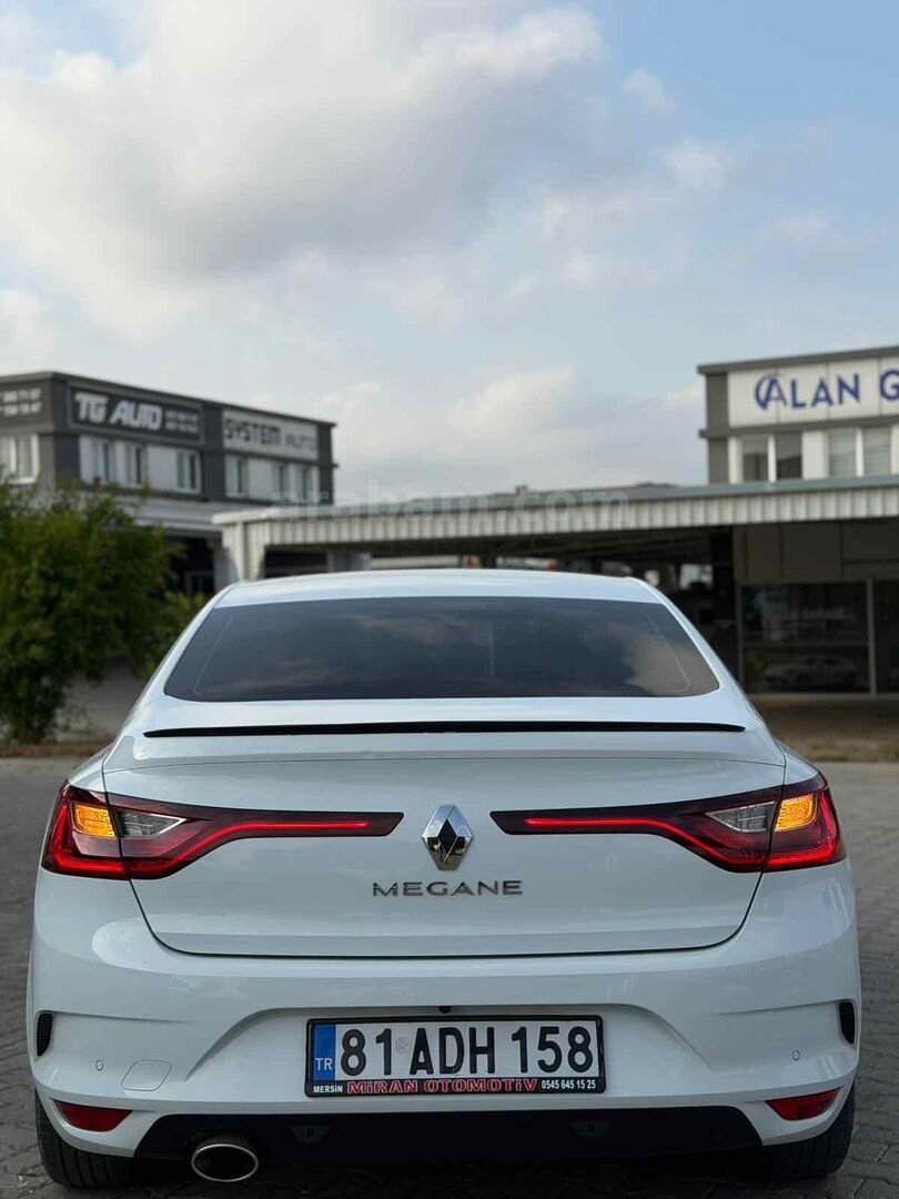 Galeriden Renault Megane 1.6 Joy 2017 Model Mersin 7