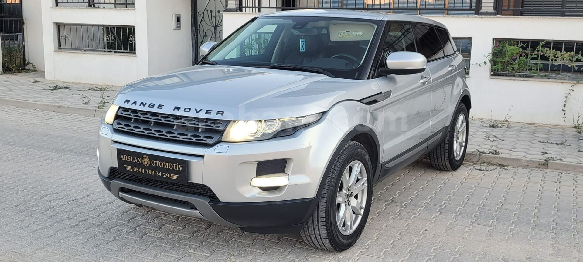 ARSLAN OTOMATİV.DEN RANGE ROVER EVOQE ISITMA+CAM TAVAN+MERİDİAN+ANDROİD AUTO 3