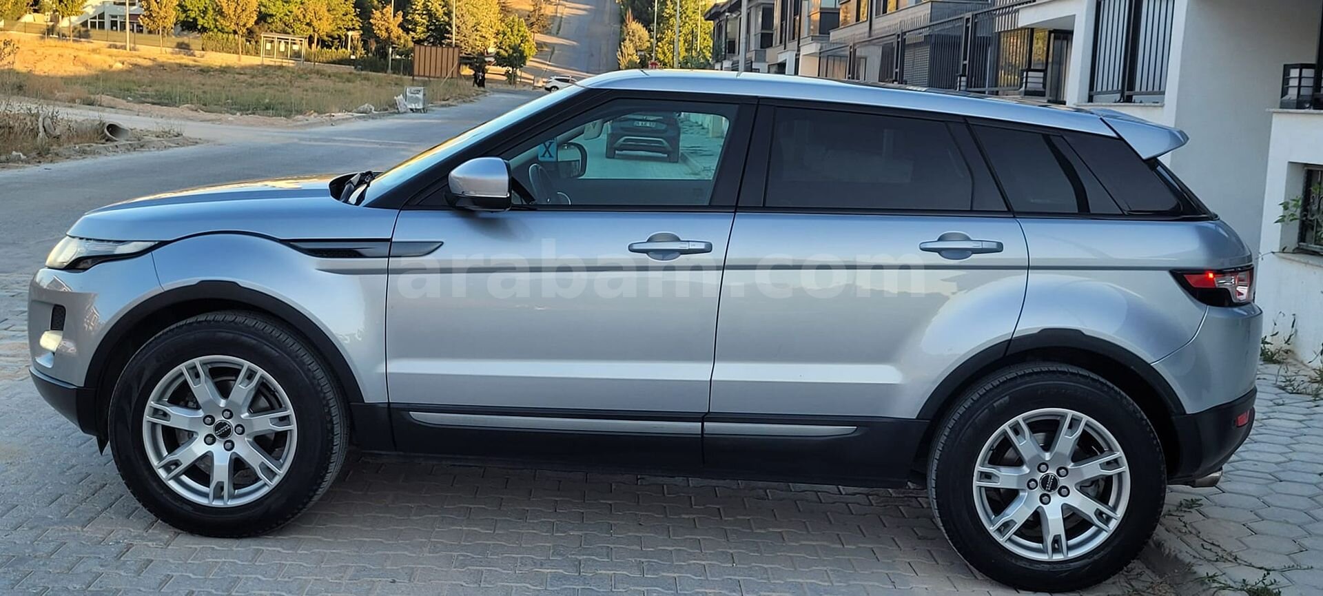 ARSLAN OTOMATİV.DEN RANGE ROVER EVOQE ISITMA+CAM TAVAN+MERİDİAN+ANDROİD AUTO 5