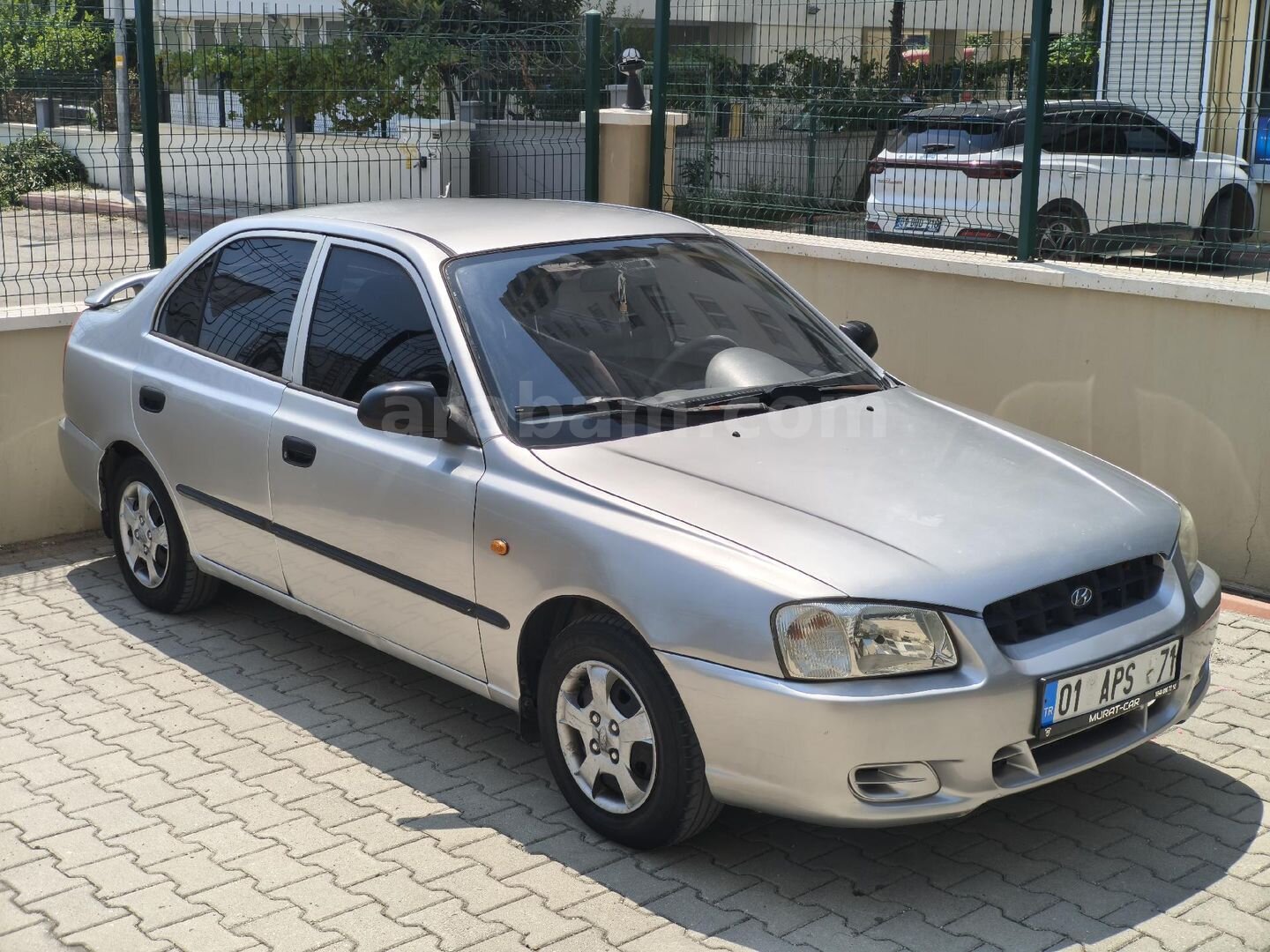 2001 HYUNDAİ ACCENT 170 BİNDE 1.3 LX HD KLM TAVANDA SOLUK YOK 2
