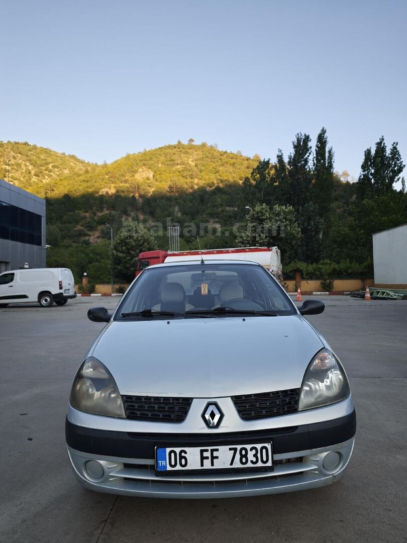 DEĞİŞİNSİZ 2003 Renault Clio 1.4 2