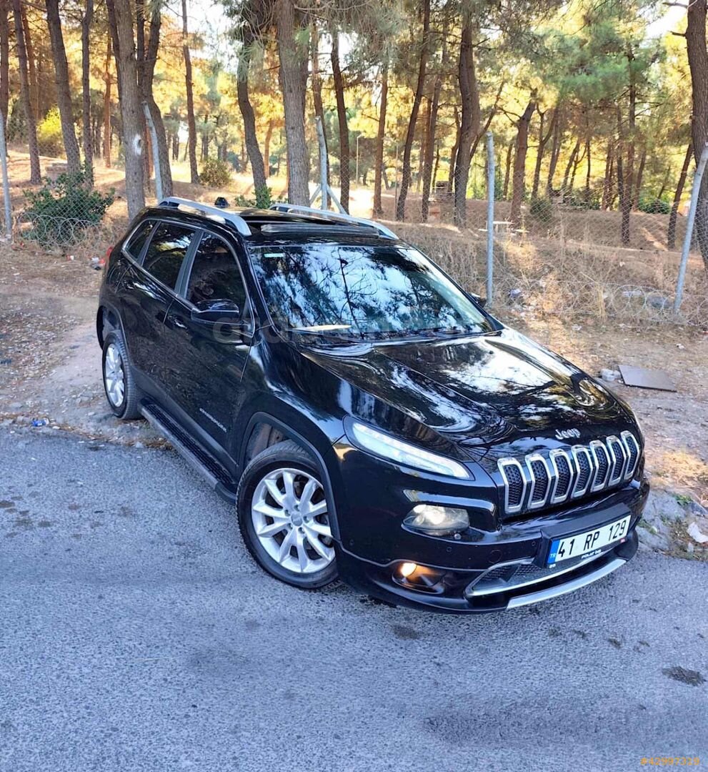 Galeriden Jeep Cherokee 2.0 TD Limited 2014 Model Kocaeli 169.000 km Siyah 4