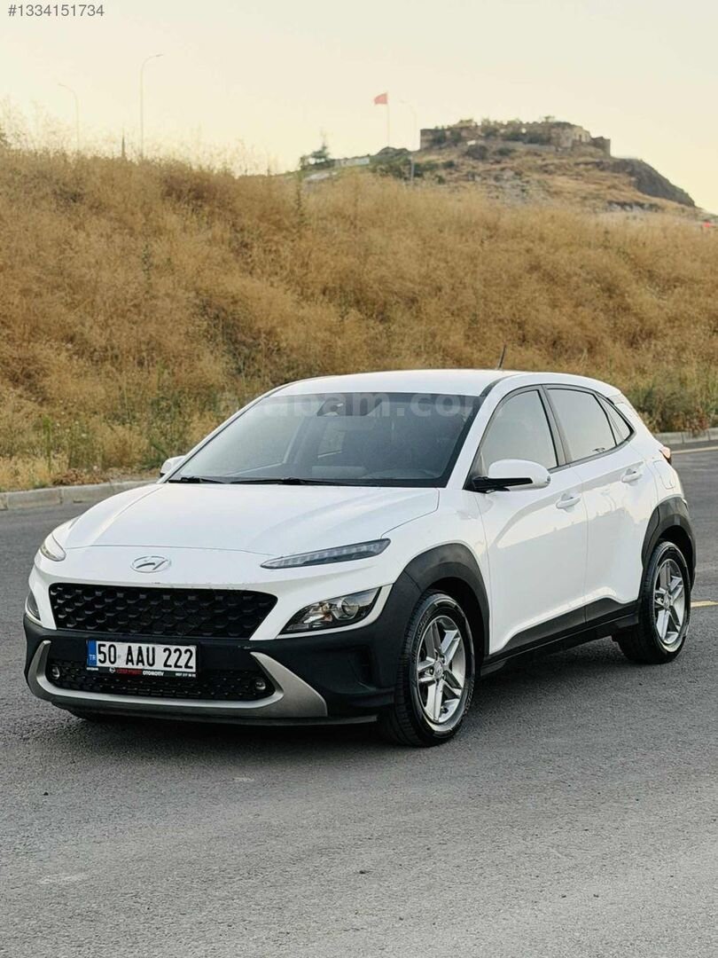 Galeriden Hyundai Kona 1.0 T-GDI Style 2021 Model Nevşehir 50.400 km Beyaz 2