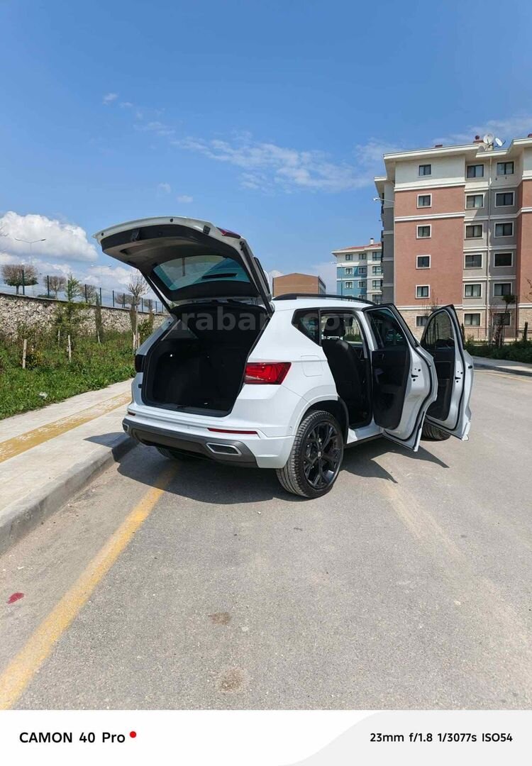 Galeriden Seat Ateca 1.5 EcoTSI FR 2025 Model Hatay 6