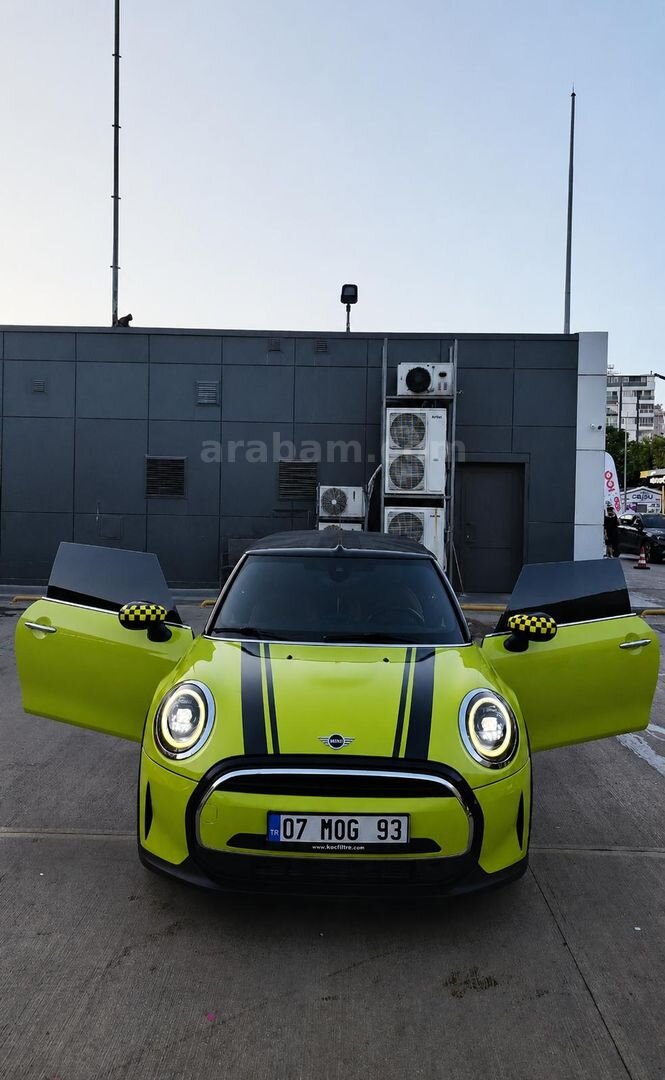 Bayandan Mini Cooper 1.5 Iconic 2023 Model 4