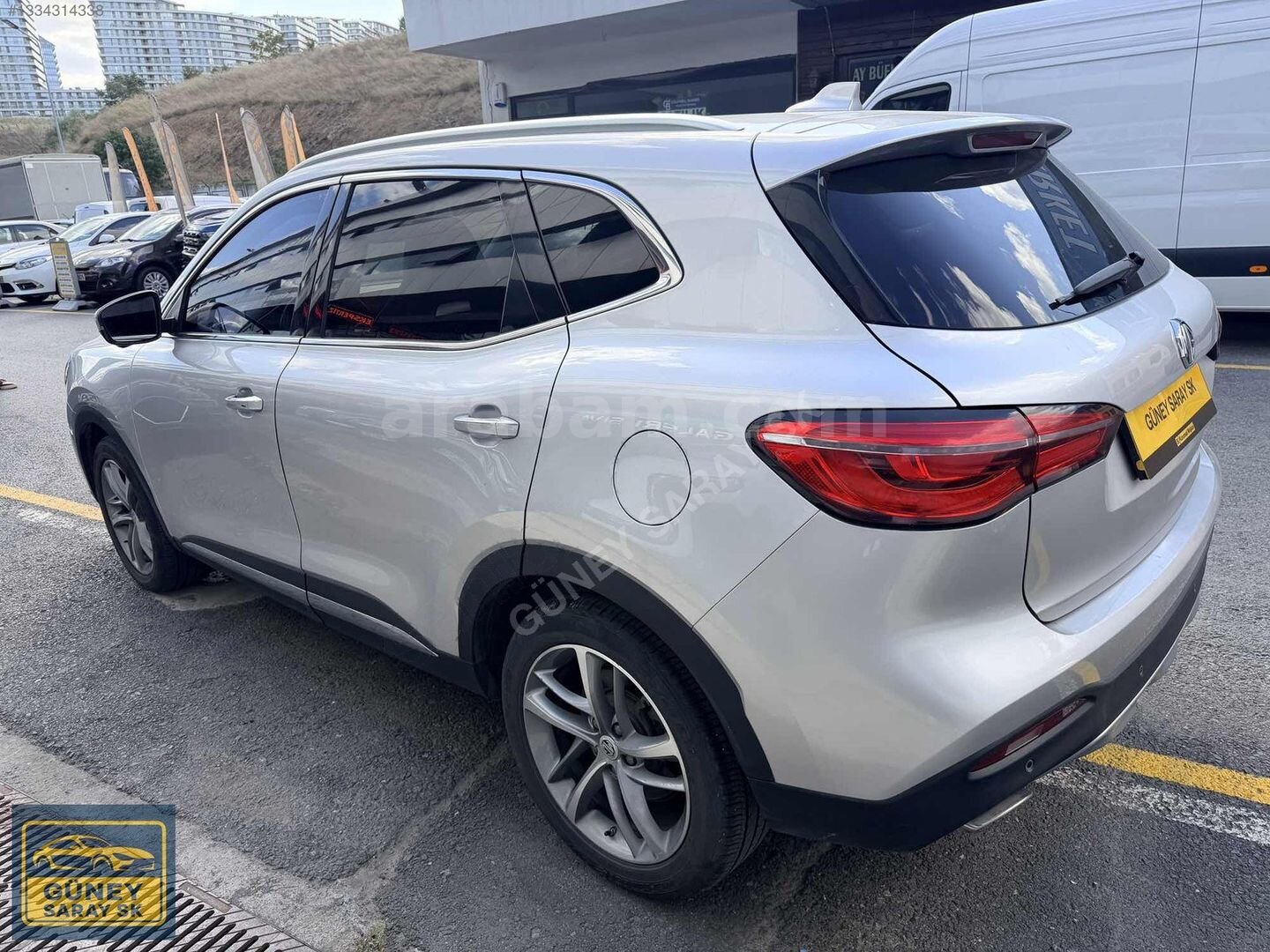 Galeriden MG HS 1.5 T-GDI Luxury 2023 Model İstanbul 114.000 km Gri 4