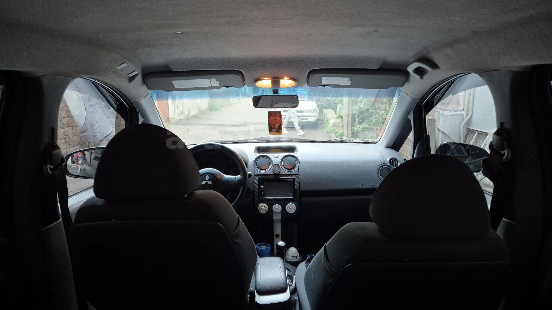 Sahibinden Mitsubishi Colt 1.3 Invite 2005 Model 4