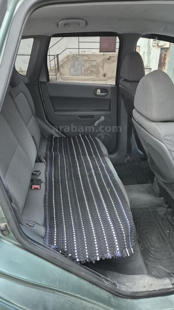 Sahibinden Mitsubishi Colt 1.3 Invite 2005 Model 5