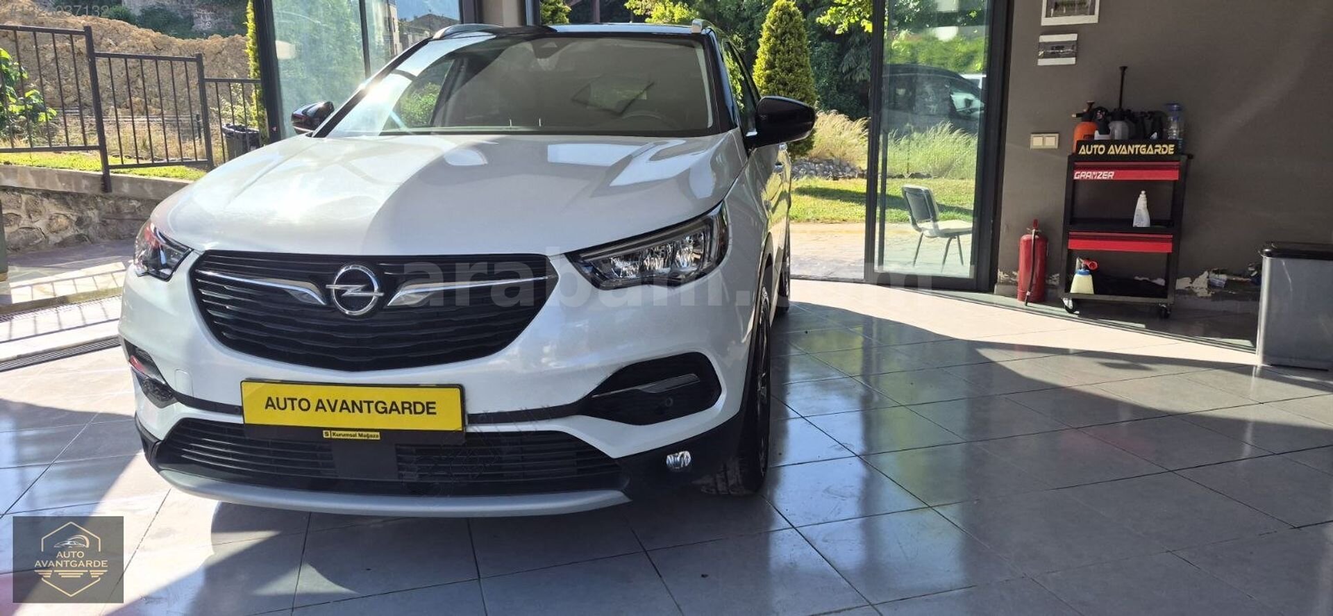 Galeriden Opel Grandland X 1.2 T Enjoy Skyline 2020 Model Trabzon 56.000 km Beyaz 4