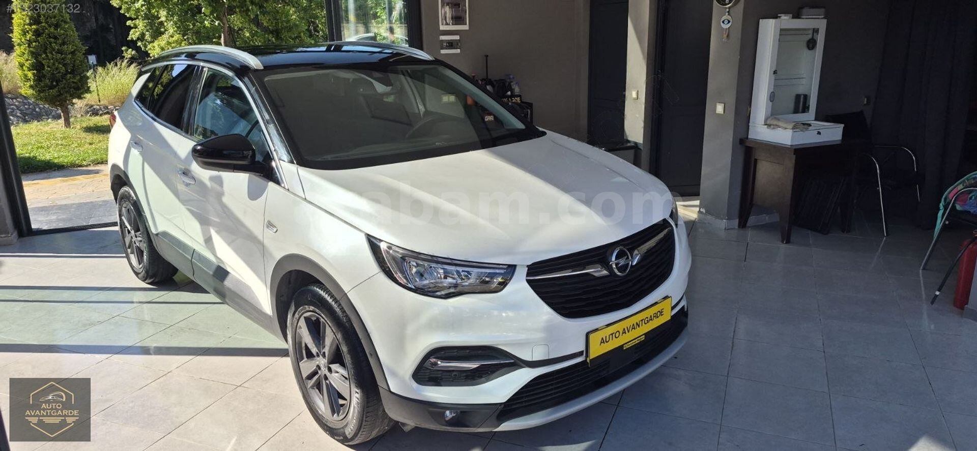 Galeriden Opel Grandland X 1.2 T Enjoy Skyline 2020 Model Trabzon 56.000 km Beyaz 2