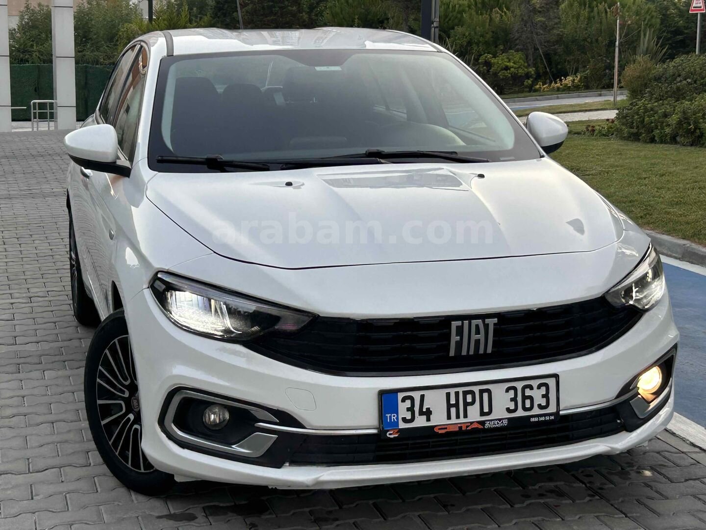 Galeriden Fiat Egea 1.6 Multijet Urban 2023 Model İstanbul 104.000 km Beyaz 3