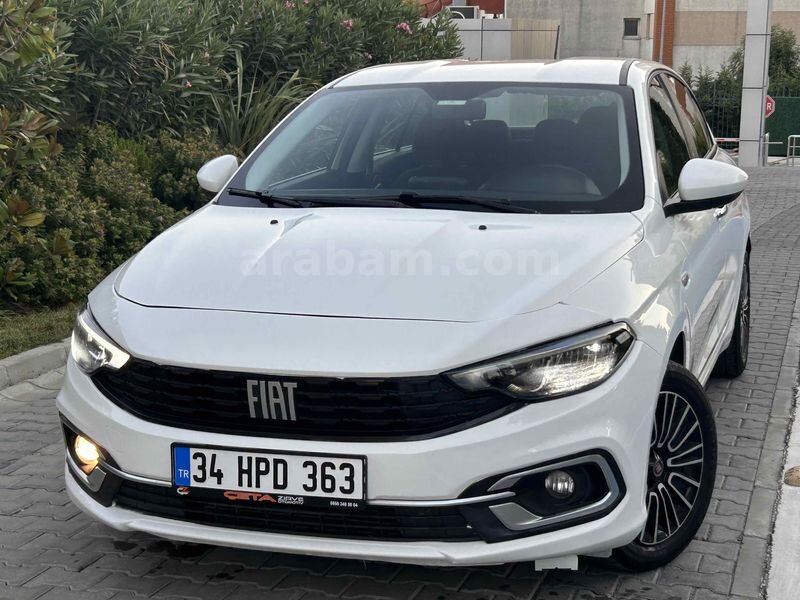 Galeriden Fiat Egea 1.6 Multijet Urban 2023 Model İstanbul 104.000 km Beyaz