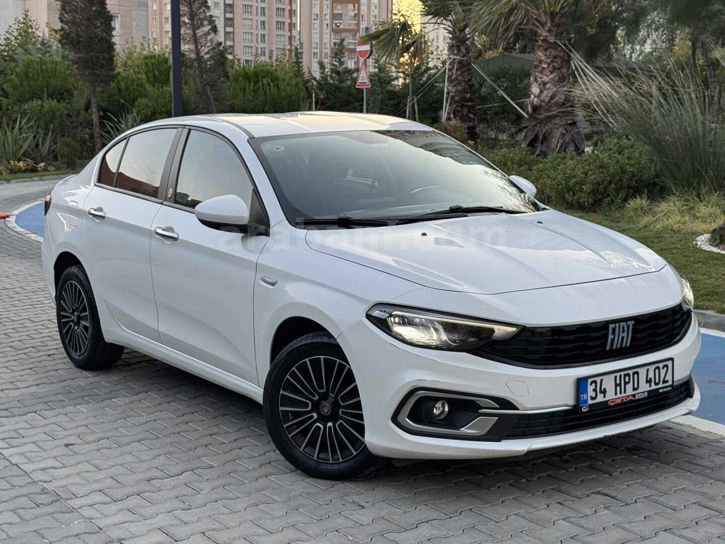 Galeriden Fiat Egea 1.6 Multijet Urban 2023 Model İstanbul 129.000 km Beyaz 4