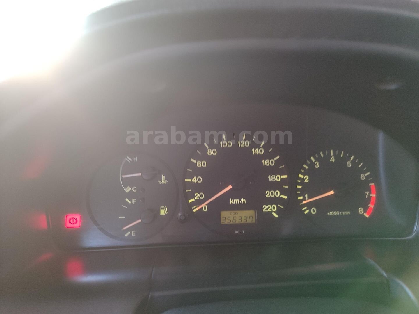 Sahibinden Mazda 323 1.5 Familia 1998 Model Ankara 358.000 km Gri 5