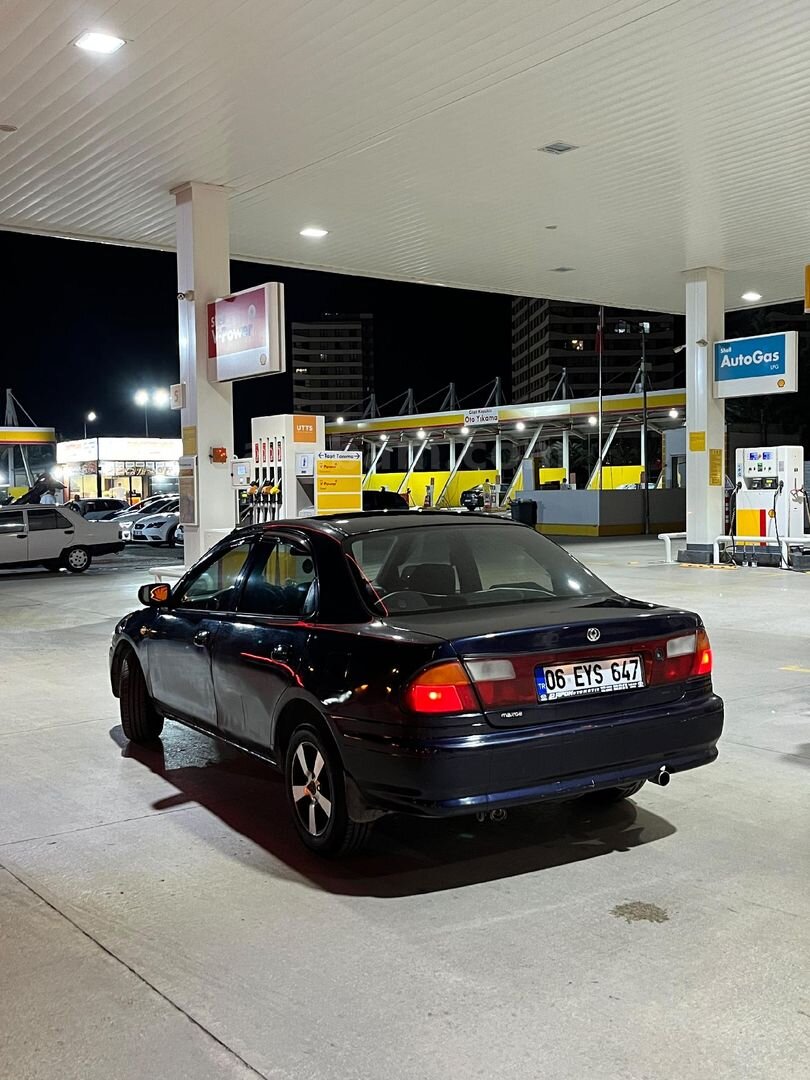 Sahibinden Mazda 323 1.8 Familia 1997 Model Ankara 370.000 km Mavi 6