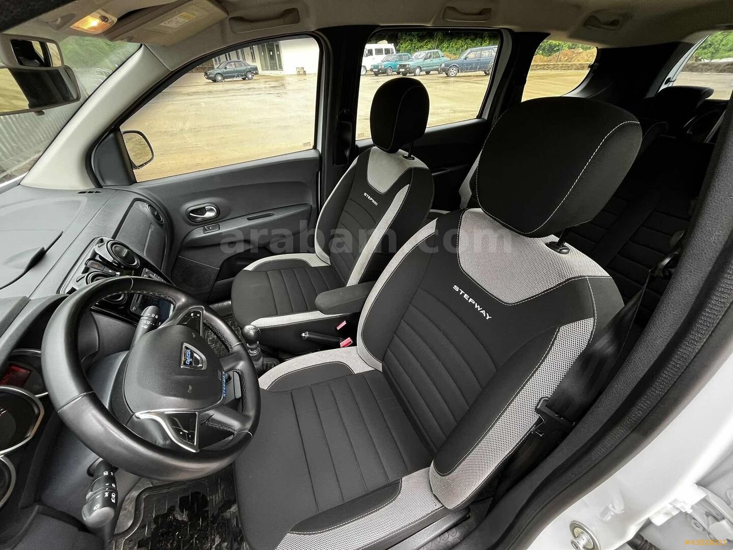 Galeriden Dacia Lodgy 1.5 BlueDCI Stepway 2020 Model Giresun 69.550 km Beyaz 7