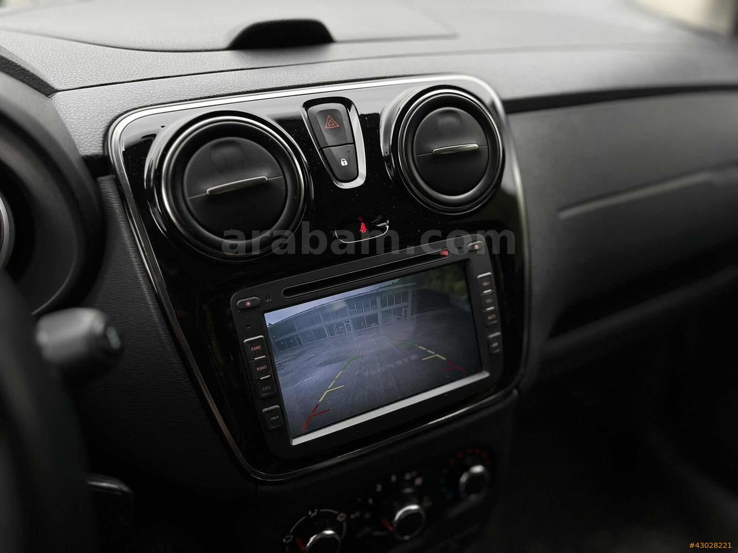 Galeriden Dacia Lodgy 1.5 BlueDCI Stepway 2020 Model Giresun 69.550 km Beyaz 4