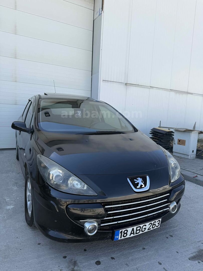 Galeriden Peugeot 307 1.6 HDi Designtech 2007 Model Ankara 347.000 km Siyah 6