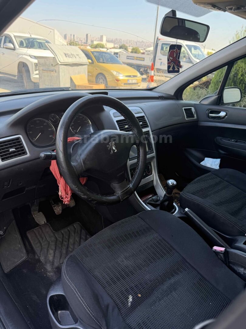 Galeriden Peugeot 307 1.6 HDi Designtech 2007 Model Ankara 347.000 km Siyah 7