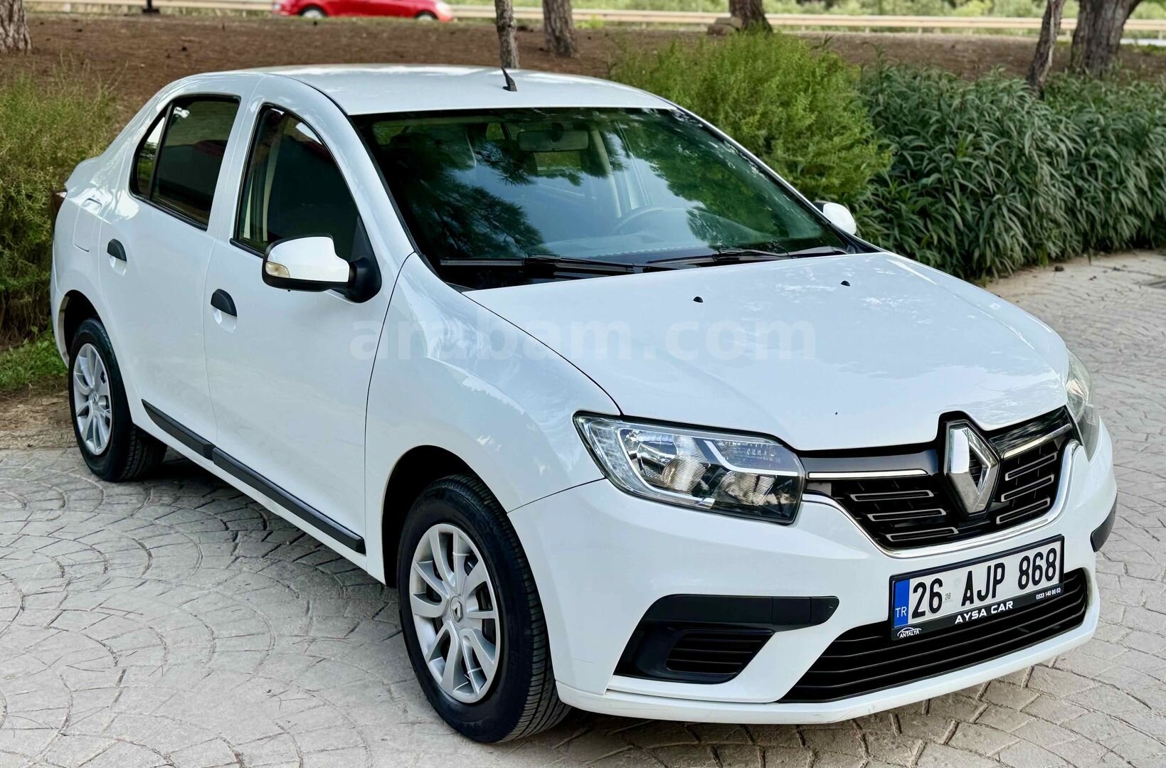 Galeriden Renault Symbol 1.5 dCi Joy 2018 Model Antalya 157.500 km Beyaz 2