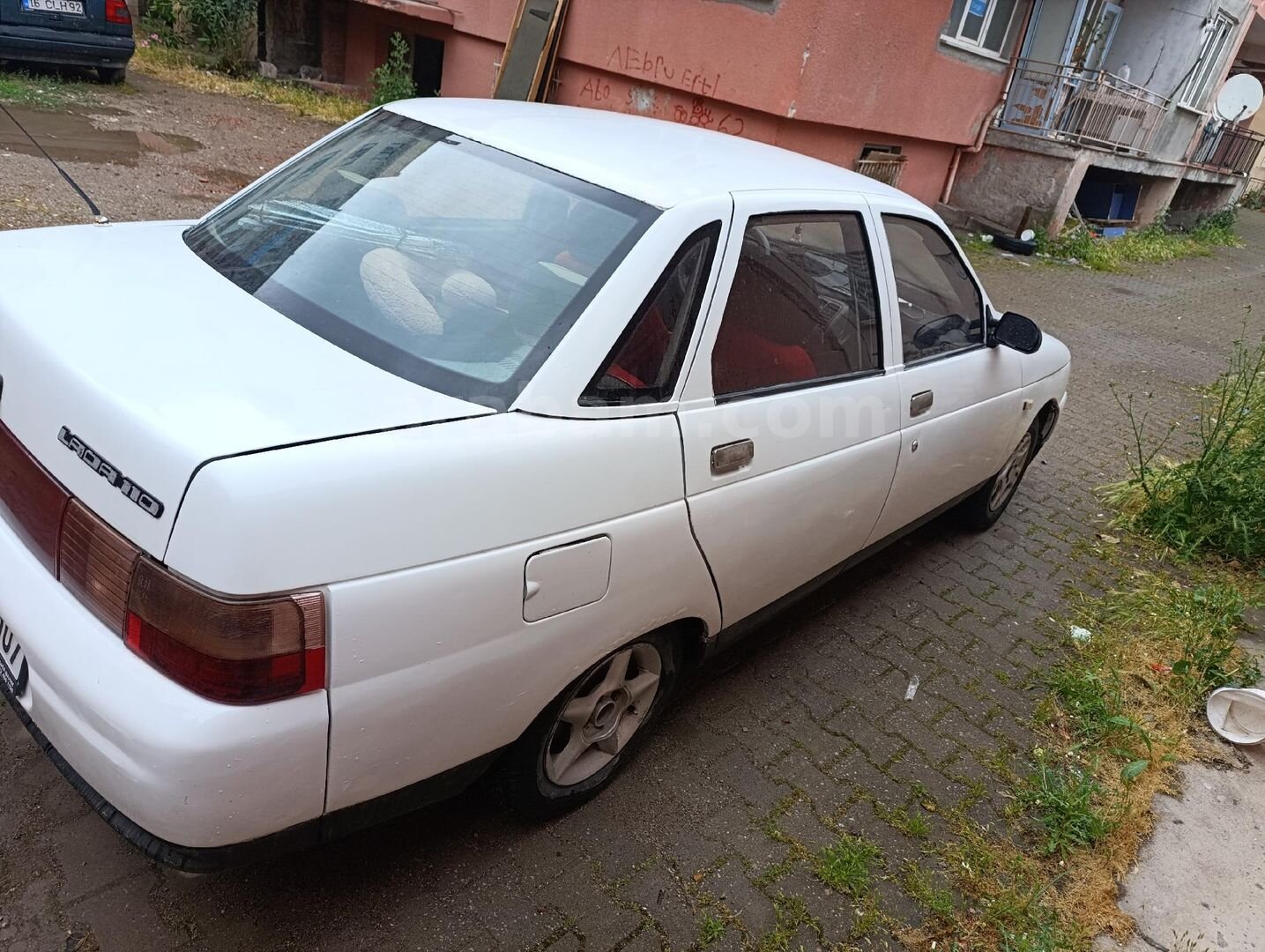 Sahibinden Lada Vega 1.5 1999 Model 207.000 km Beyaz 1