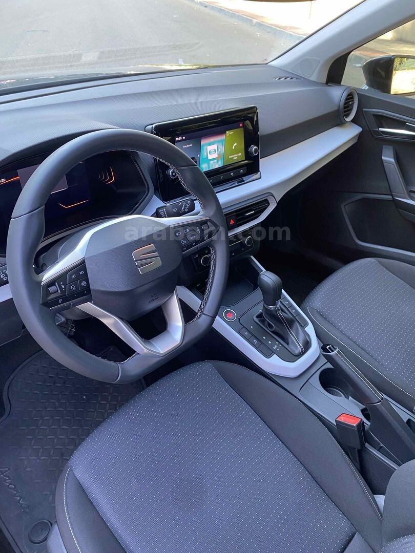 2025 SEAT ARONA 1.0 EcoTSI STYLE PLUS - HATASIZ & EKSTRA PAKETLİ & GARANTİLİ 4