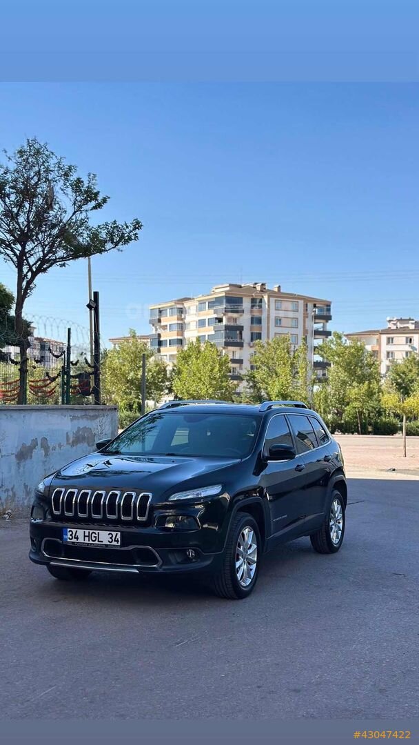 Galeriden Jeep Cherokee 2.0 TD Limited 2015 Model Gaziantep 250.000 km Siyah 1