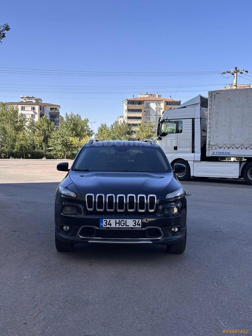 Galeriden Jeep Cherokee 2.0 TD Limited 2015 Model Gaziantep 250.000 km Siyah 4