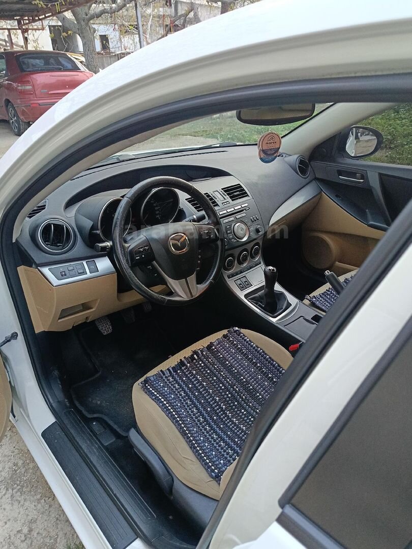 Sahibinden Mazda 3 1.6 Impressive 2010 Model 6