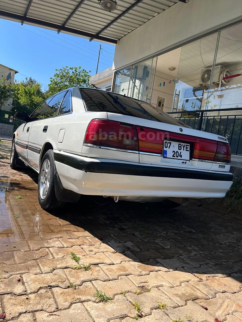 Sahibinden Mazda 626 2.0 S 1990 Model 5