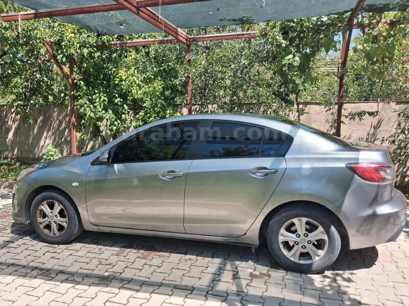 Sahibinden Mazda 3 1.6 Touring 2011 Model