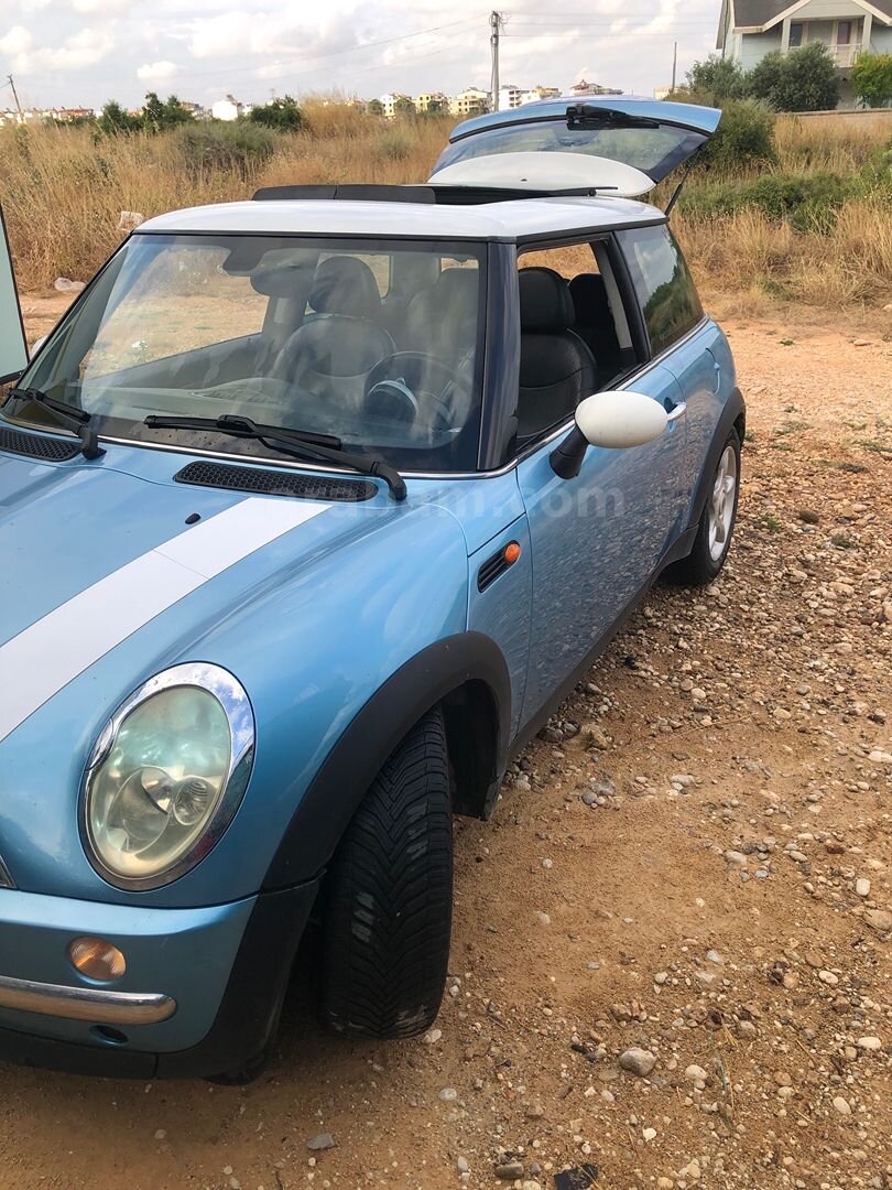 Sahibinden cam tavanlı sunrooflu Mini Cooper 1.6 Türkiye Paketi 2004 Model Antalya 6