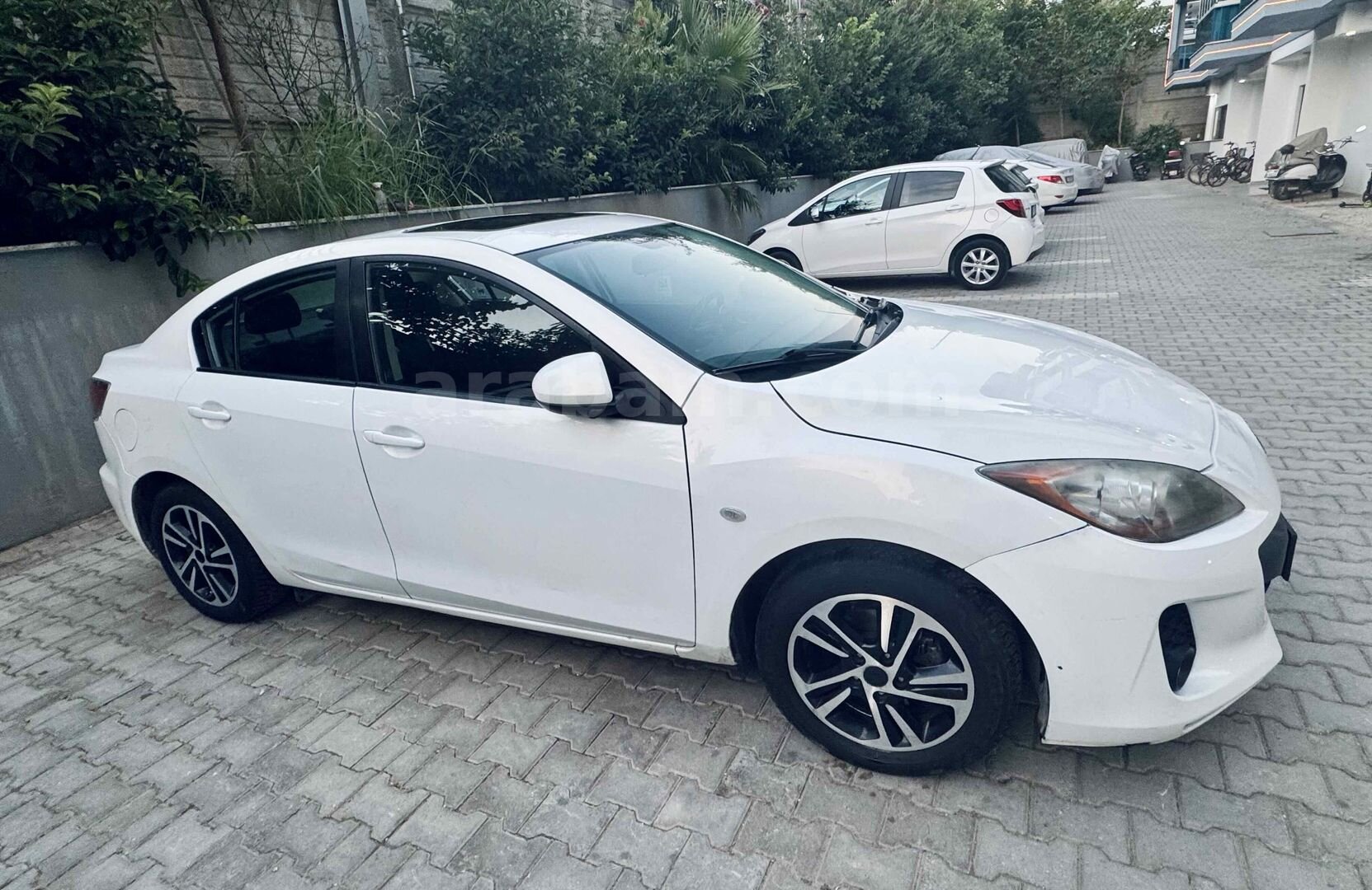 Sahibinden Mazda 3 1.6 Impressive 2012 Model 3