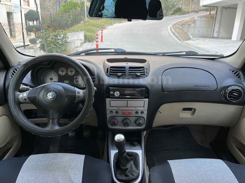 Sahibinden Alfa Romeo 147 1.6 TS Distinctive 2005 Model 5