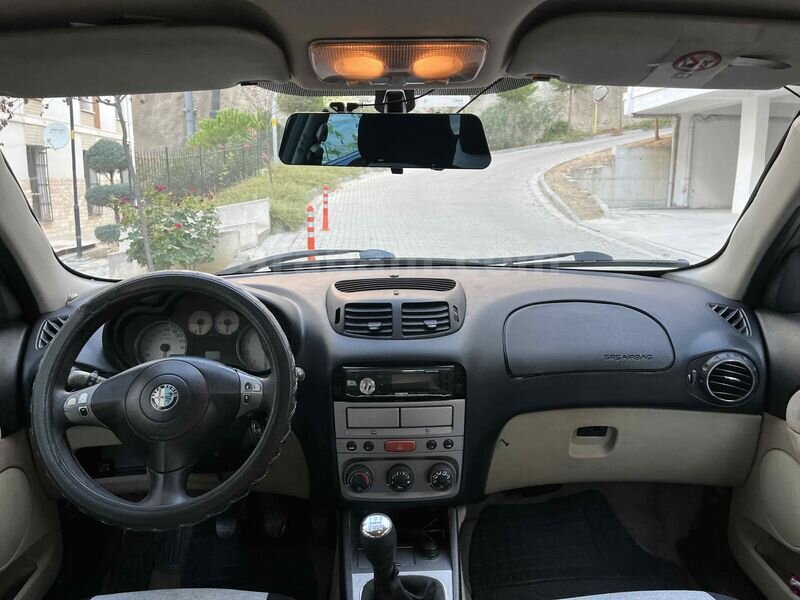 Sahibinden Alfa Romeo 147 1.6 TS Distinctive 2005 Model 4